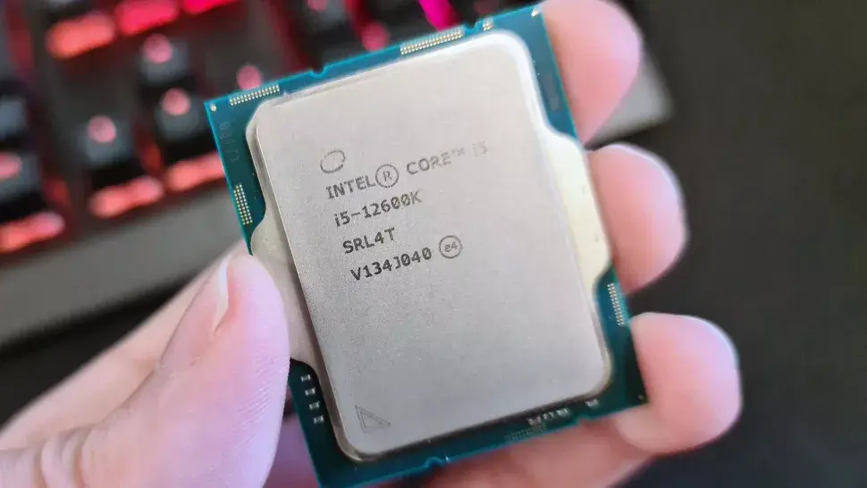 Top 3 bộ vi xử lý Intel đáng mua nhất năm