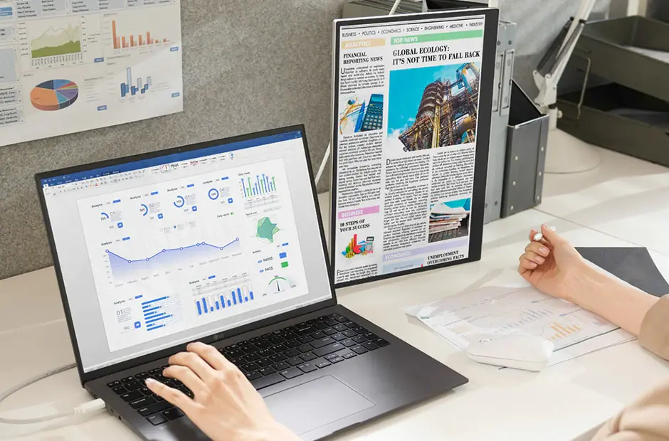 LG Gram + View 16 inch gọn nhẹ đến bất ngờ