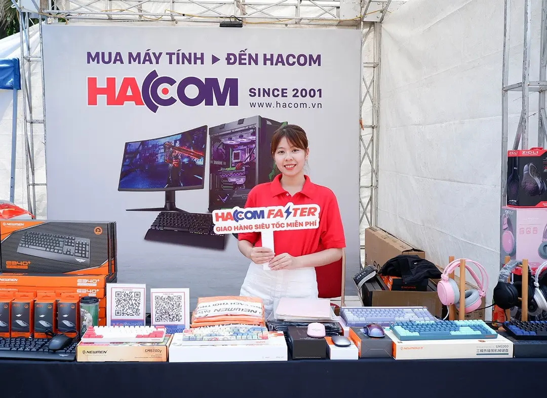 HACOM tưng bừng chào đón tân hoa khôi Học viện Nông Nghiệp 2023