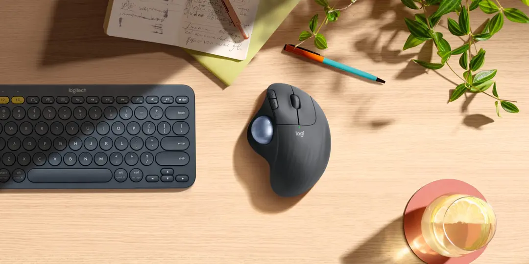 LOGITECH TRÌNH LÀNG CHUỘT CÔNG THÁI HỌC CÓ BI LĂN MỚI, HỖ TRỢ BLUETOOTH, GIÁ 50 USD
