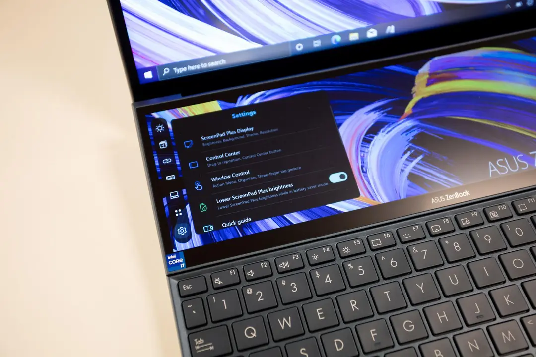 Cận cảnh ZenBook Duo 14 2021 - Laptop hai màn hình "dành cho tương lai"