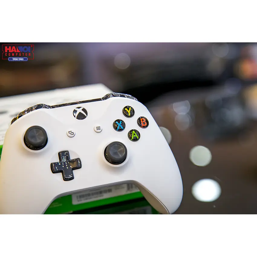 36411_tay_game_khong_day_xbox_one_white_04.jpg 7