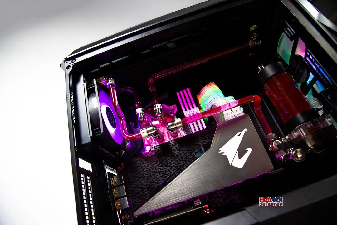 45475_modding_pc_coolermaster_h500m_ht_38_scarlett_red_6.jpg 5