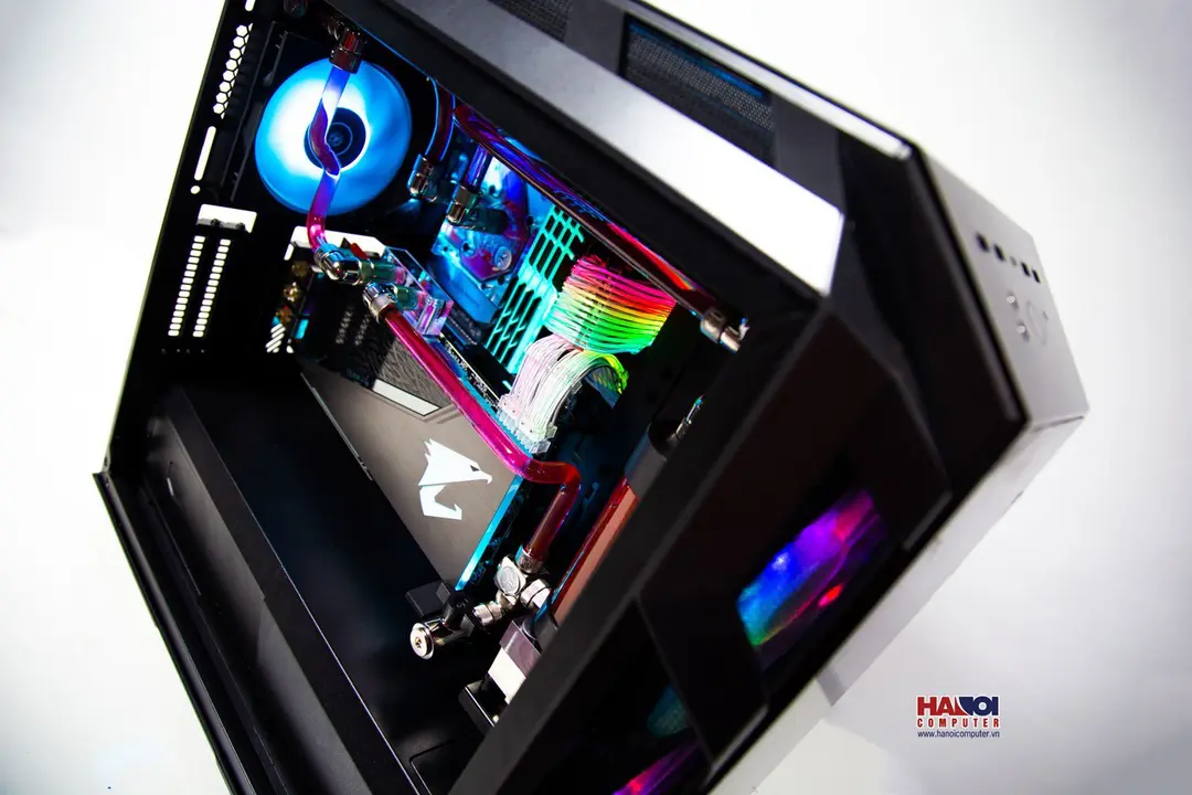 45475_modding_pc_coolermaster_h500m_ht_38_scarlett_red_9.jpg 7