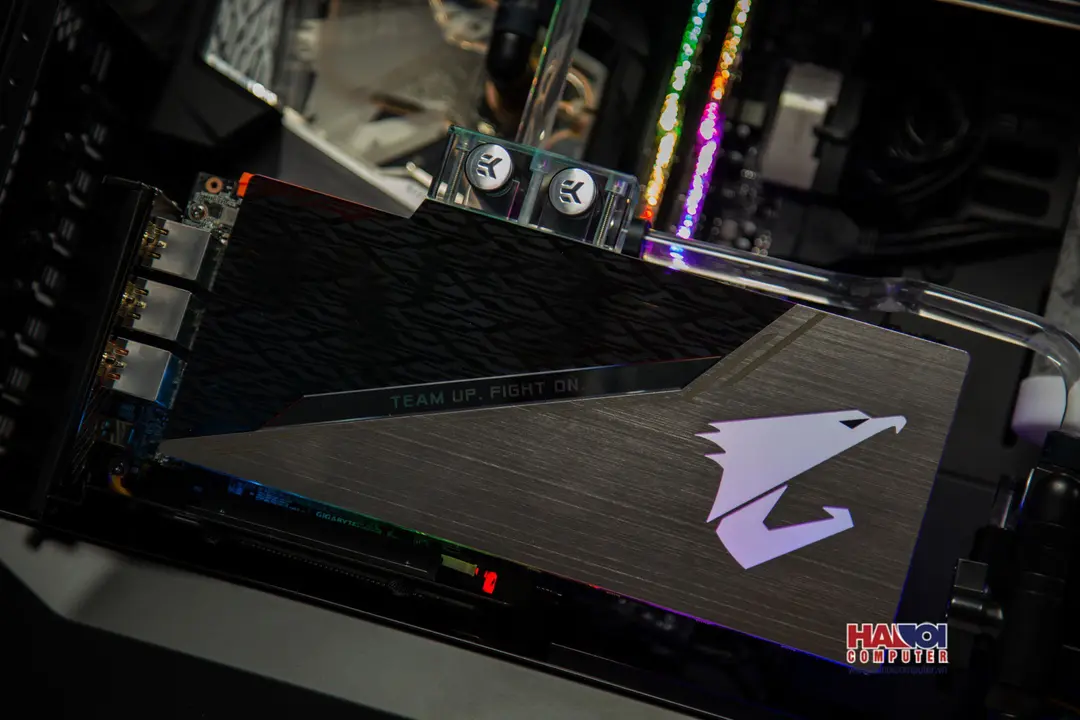 45787_modding_pc_coolermaster_c700m_ht_41_abyssal_crystal_6.jpg 5