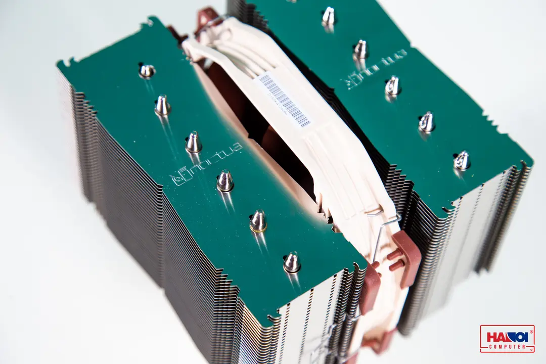 47786_noctua_nh_d15s__5_.jpg 13