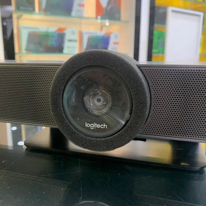 42598_webcam_logitech_meetupr.jpg 4