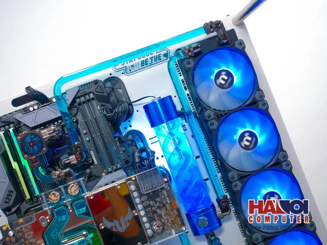 43807_modding_pc_thermaltake_core_p5_ht_28_10.jpg 9