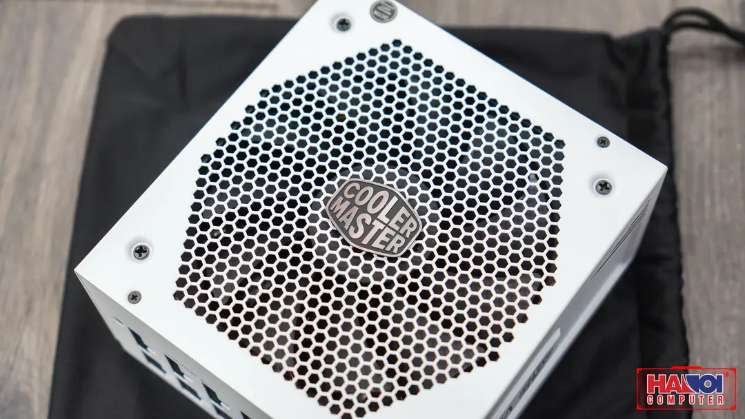 56970_coolermaster_v850_white__5_.jpg 12