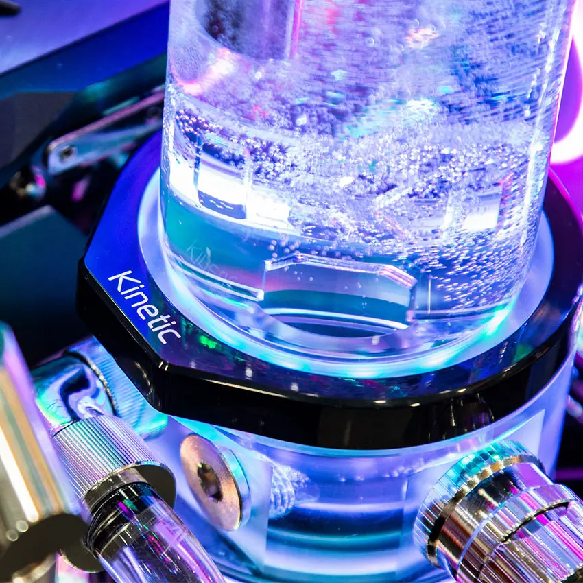 59098__lian_li_o11_dynamic_xl_white_watercooling_0009_img_6189.jpg 8