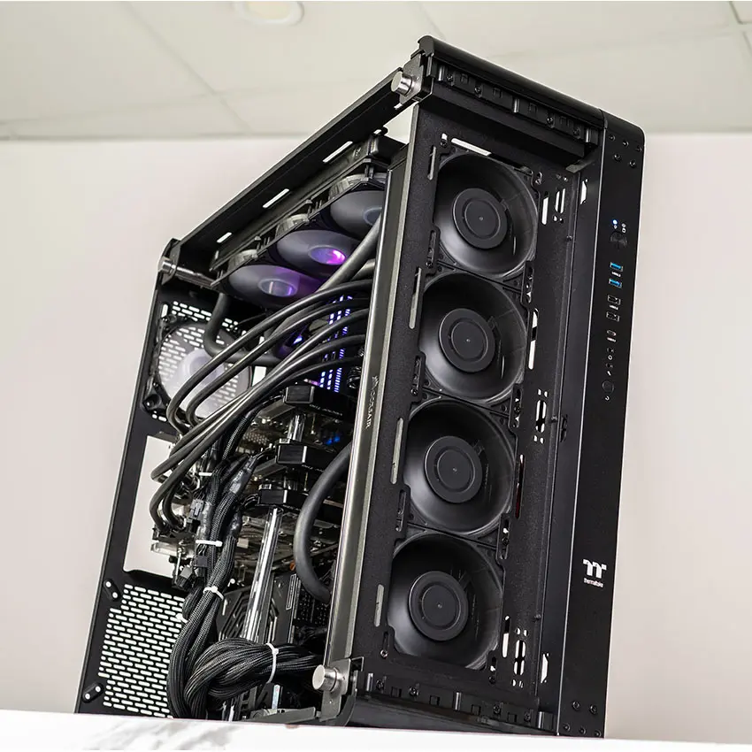 59244__workstation_multi_gpu___soft_tube_watercooling__5_.jpg 4