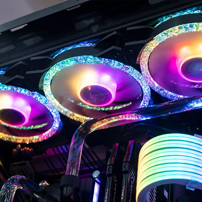 59741_lian_li_o11_dynamic_razer_ht_watercooling__8_.jpg 7