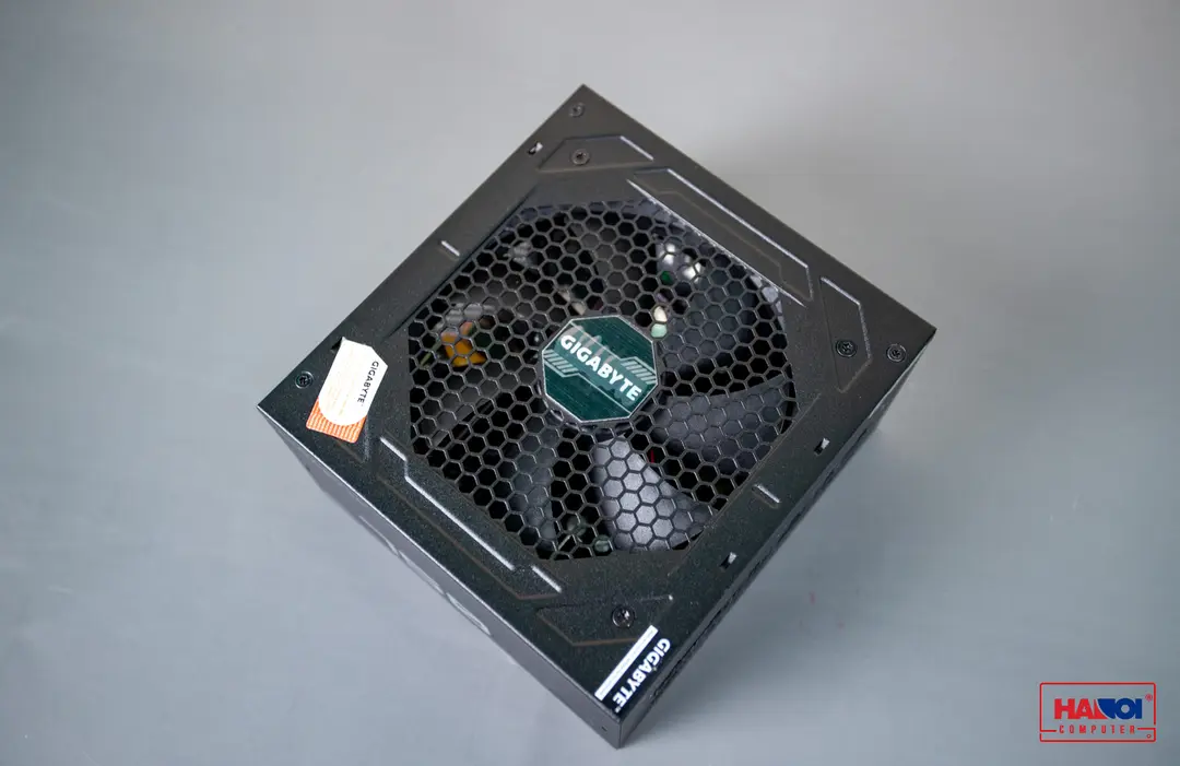 59950_psu_gigabyte_p750gm__1_.jpg 9