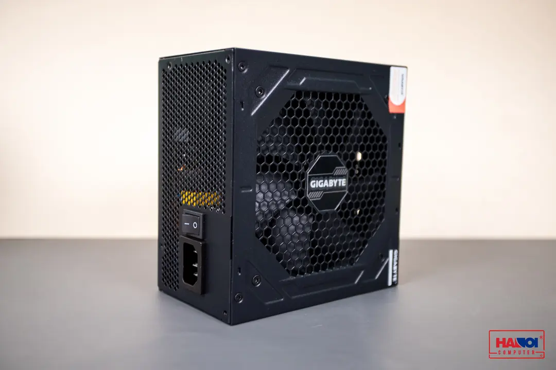 59952_gigabyte_p1000_gm__6_.jpg 9