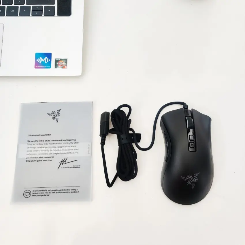 51576_chuot_razer_deathadder_v2_rgb_gaming_mouse_black_rz01_03210100_r3m1_1.jpg 5