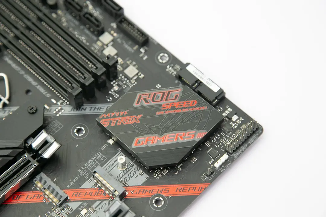 52862_mainboard_asus_rog_strix_b460_g_gaming_5.jpg 9
