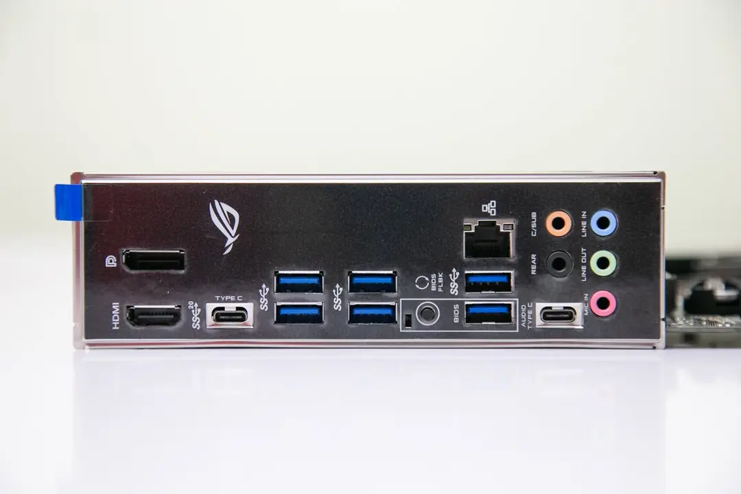 52862_mainboard_asus_rog_strix_b460_g_gaming_7.jpg 11