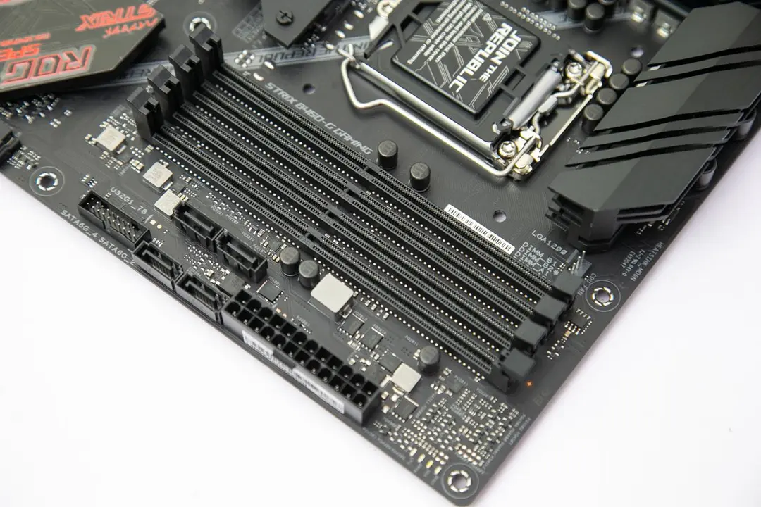 52862_mainboard_asus_rog_strix_b460_g_gaming_9.jpg 13