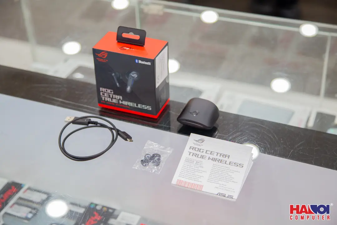 65703_tai_nghe_asus_rog_cetra_true_wireless_90yh03g1_b5ua00_02.jpg 11