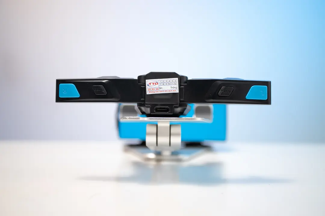 66194_tay_cam_dieu_khien_choi_game_gamesir_f4_falcon_mobile_gaming_controller_ios_va_android_05.jpg 10