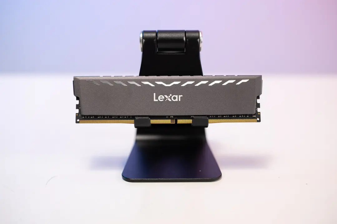 66373_ram_desktop_lexar_ld4bu008g_r3200gsxg_8gb_1x8gb_ddr4_3200mhz_at__2_.jpg 4