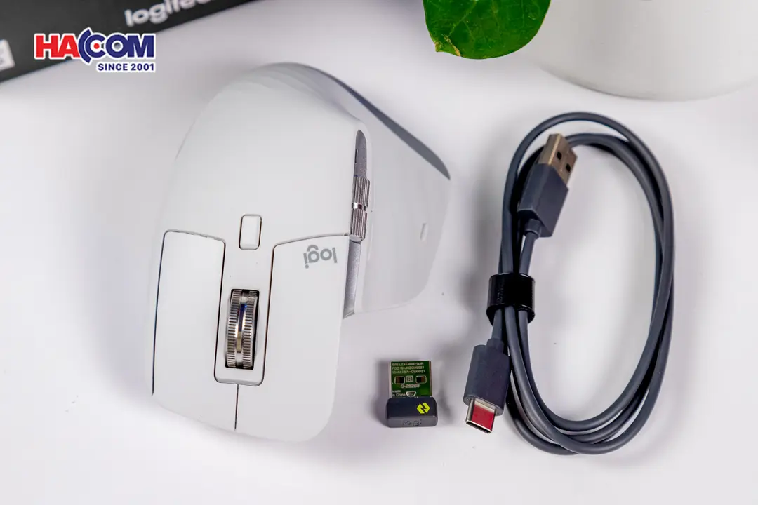 66604_chuot_khong_day_logitech_mx_master_3s_pale_grey_usb_bluetooth_910_006562_06.JPG 11
