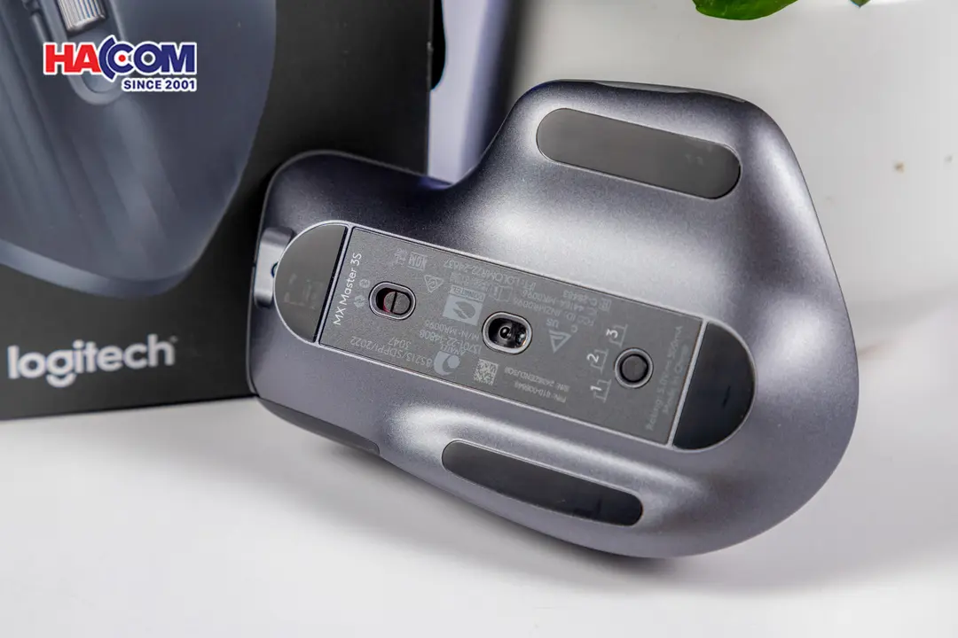 66603_chuot_khong_day_logitech_mx_master_3s_graphite_usb_bluetooth_910_006561_09.JPG 15