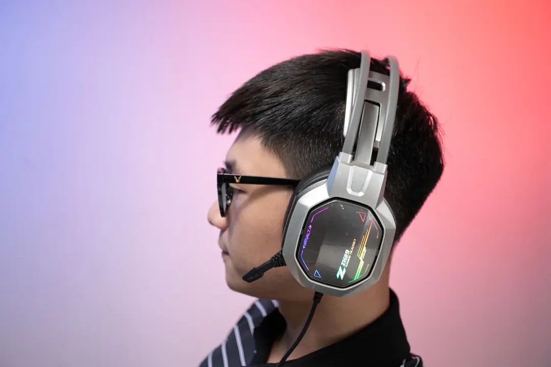 67225_tai_nghe_zidli_fly_wing_zh29_7_1_usb_rgb_08.jpg 9