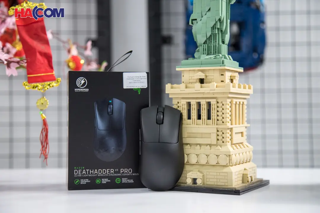 67663_chuot_game_khong_day_razer_deathadder_v3_pro_ergonomic_usb_rgb_rz01_04630100_r3a1_001.JPG 5