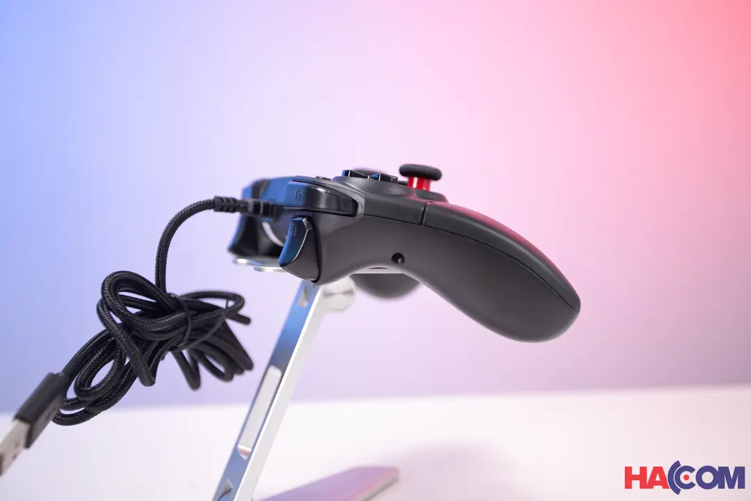 67787_tay_cam_choi_game_co_day_fantech_gp12_revolver_mau_den_005.jpg 5