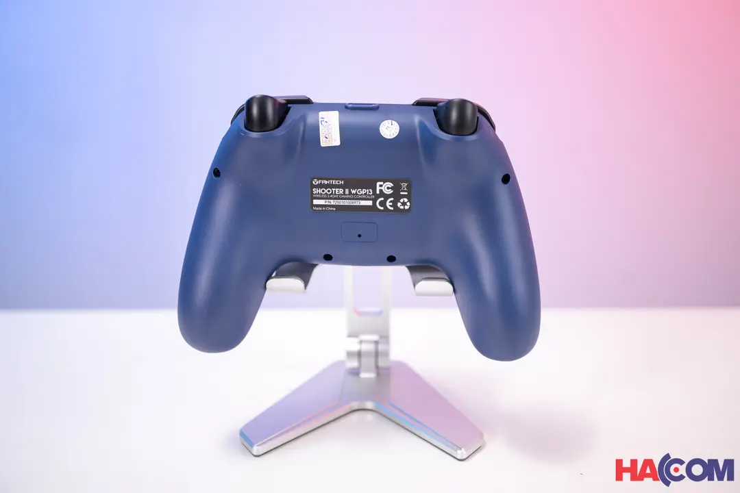 67789_tay_cam_choi_game_khong_day_fantech_wgp13_shooter_ii_mau_xanh_blue_003.jpg 4