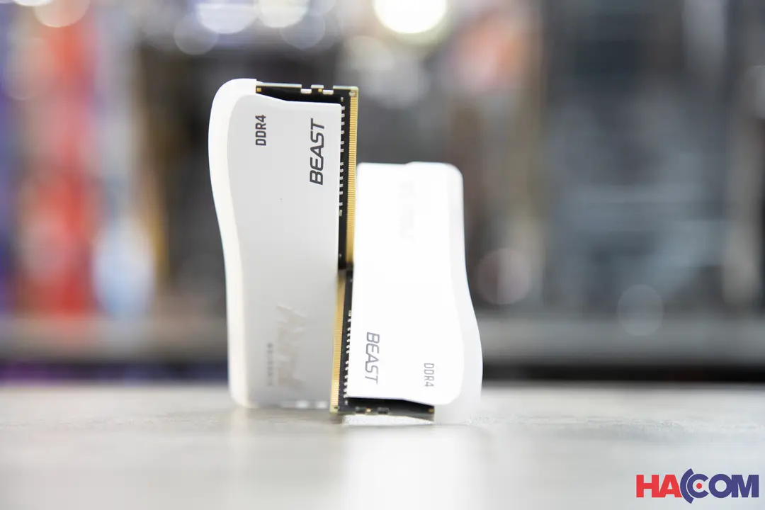 67934_ram_desktop_kingston_fury_beast_white_rgb_kf432c16bwak2_16_16gb_2x8gb_ddr4_3200mhzxt__5_.JPG 6