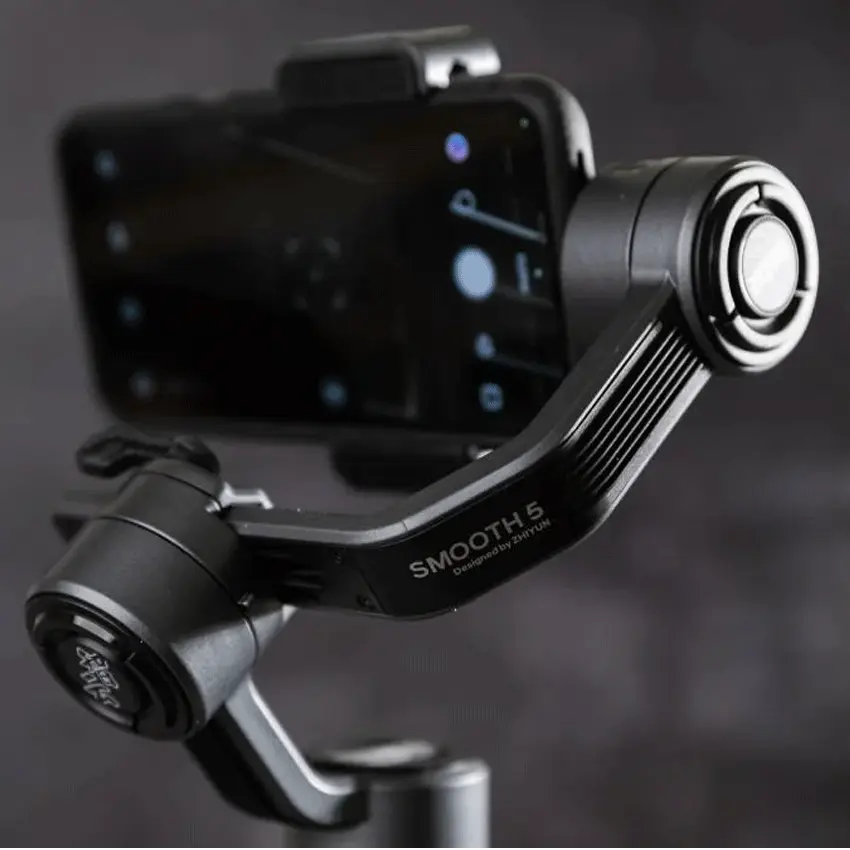 68206_gimbal_zhiyun_smooth_5_8.png 5