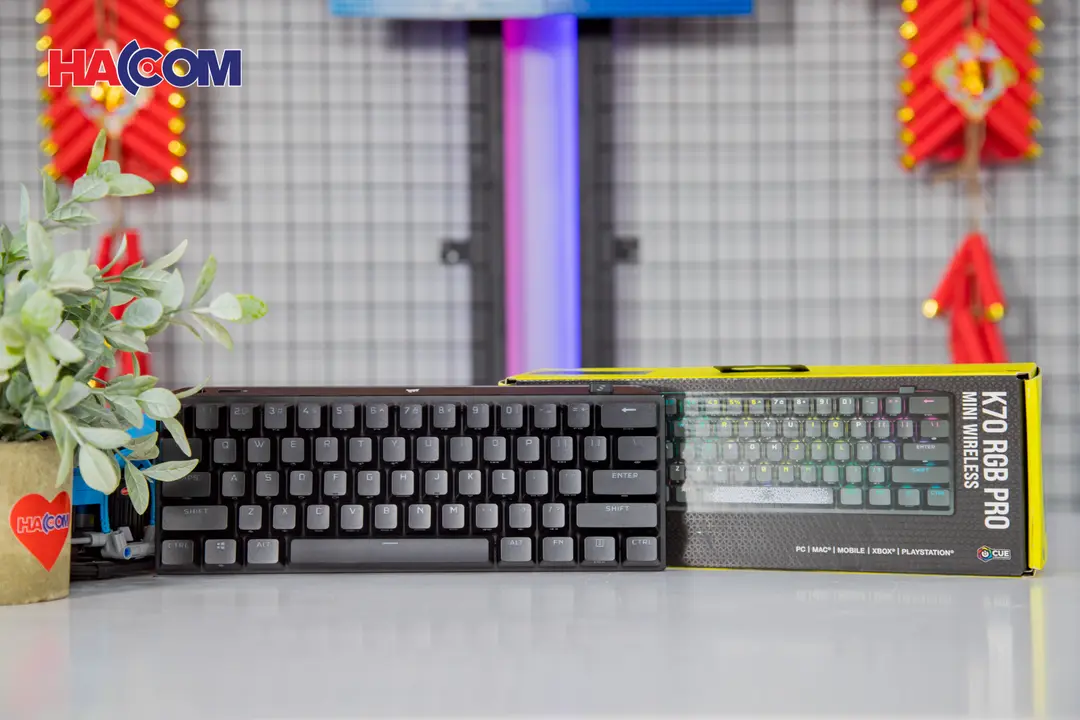 68340_ban_phim_game_khong_day_corsair_k70_pro_mini_den_red_sw_ch_9189010_na_005.JPG 9