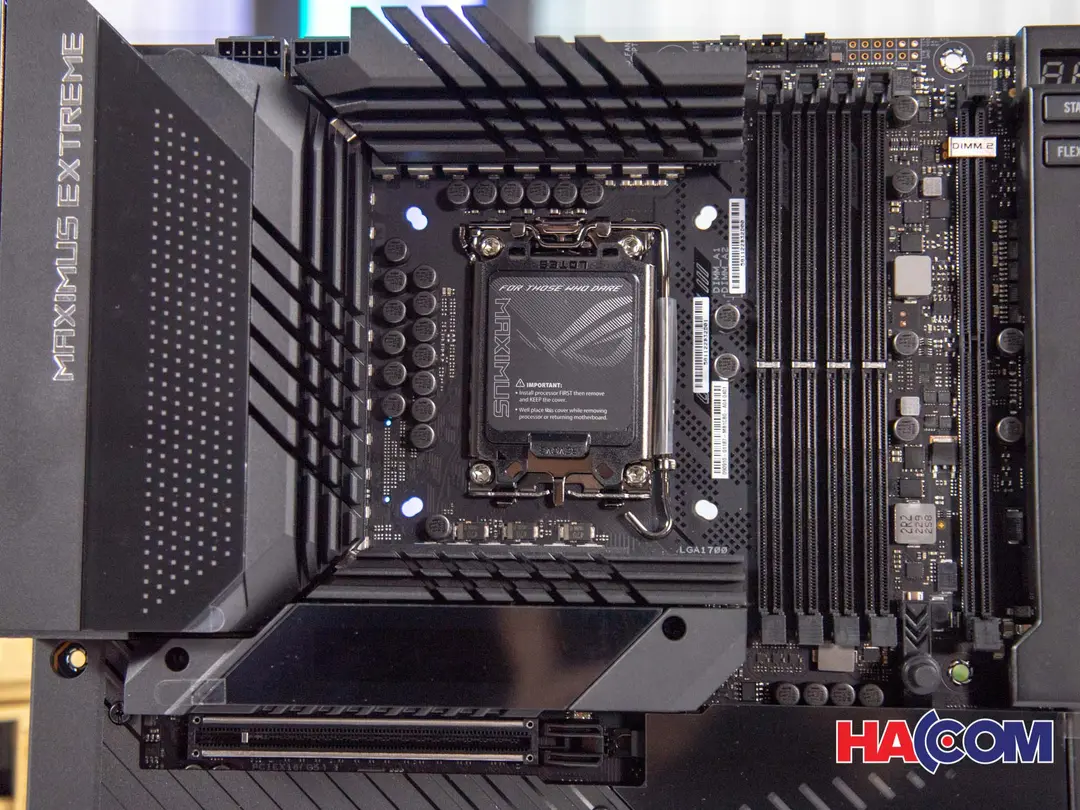 68458_mainboard_asus_rog_maximus_z790_extreme_at__3_.JPG 8