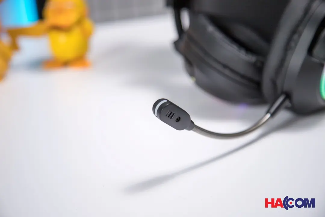 68598_tai_nghe_khong_day_gaming_zidli_lh1_ultimate_7_1_2_4g_led_rgb_005.JPG 7