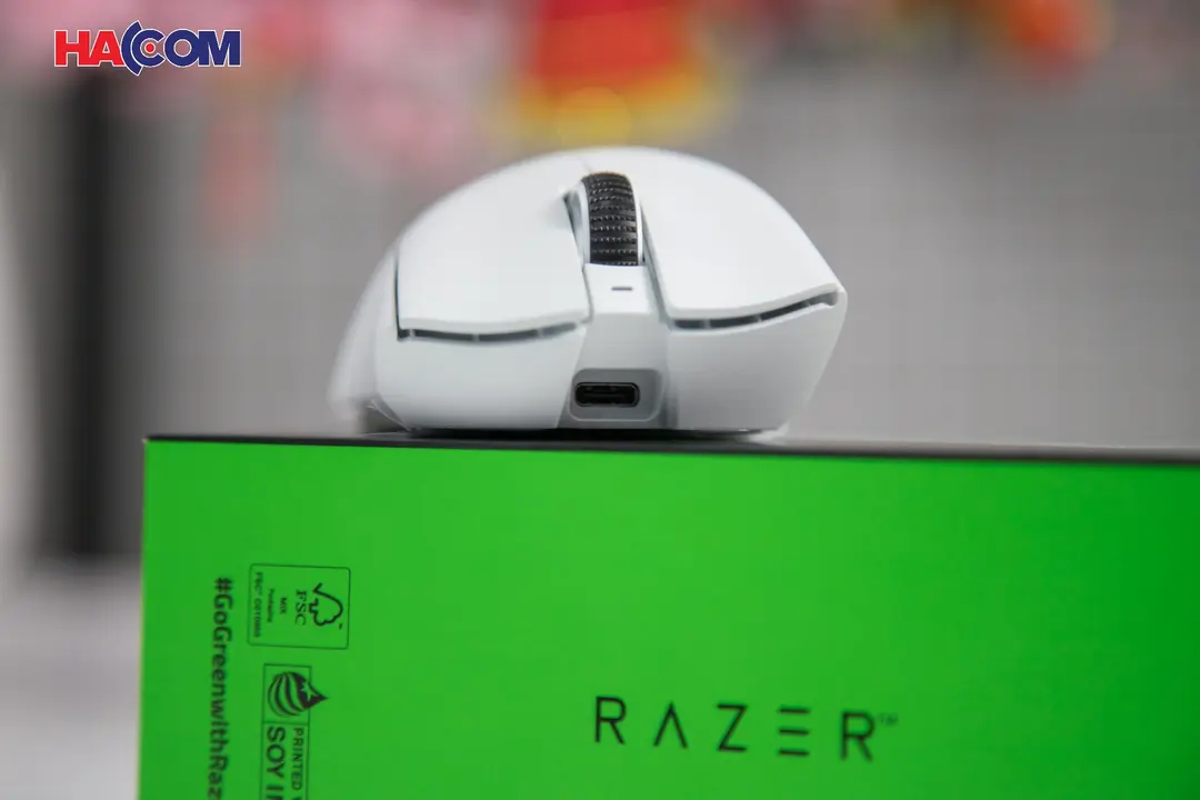 68798_chuot_game_khong_day_razer_deathadder_v3_pro_ergonomic_white_rz01_04630200_r3a1_007.JPG 10