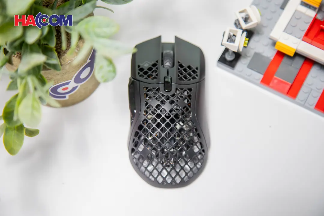 69599_chuot_gaming_co_day_steelseries_aerox_5_62401_003.JPG 7