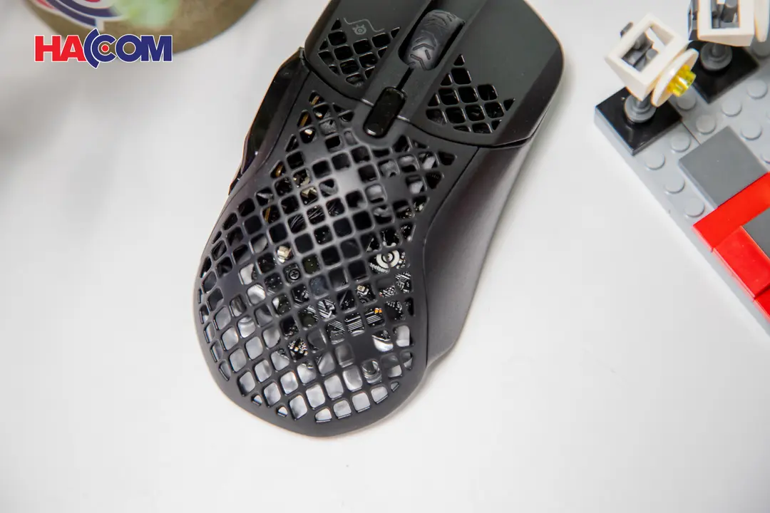 69599_chuot_gaming_co_day_steelseries_aerox_5_62401_004.JPG 8