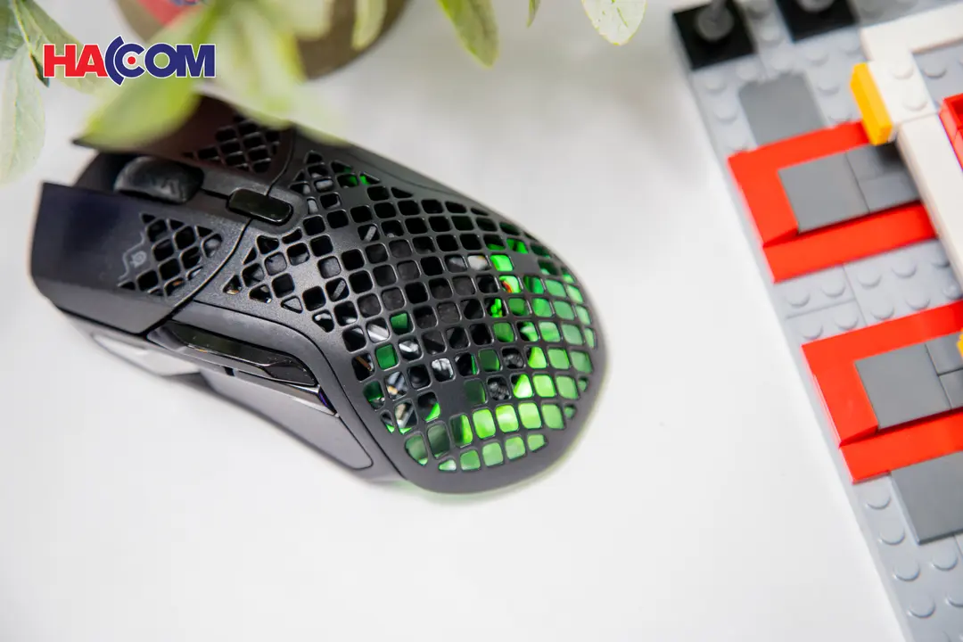 69600_chuot_gaming_khong_day_steelseries_aerox_5_wireless_62406_004.JPG 9