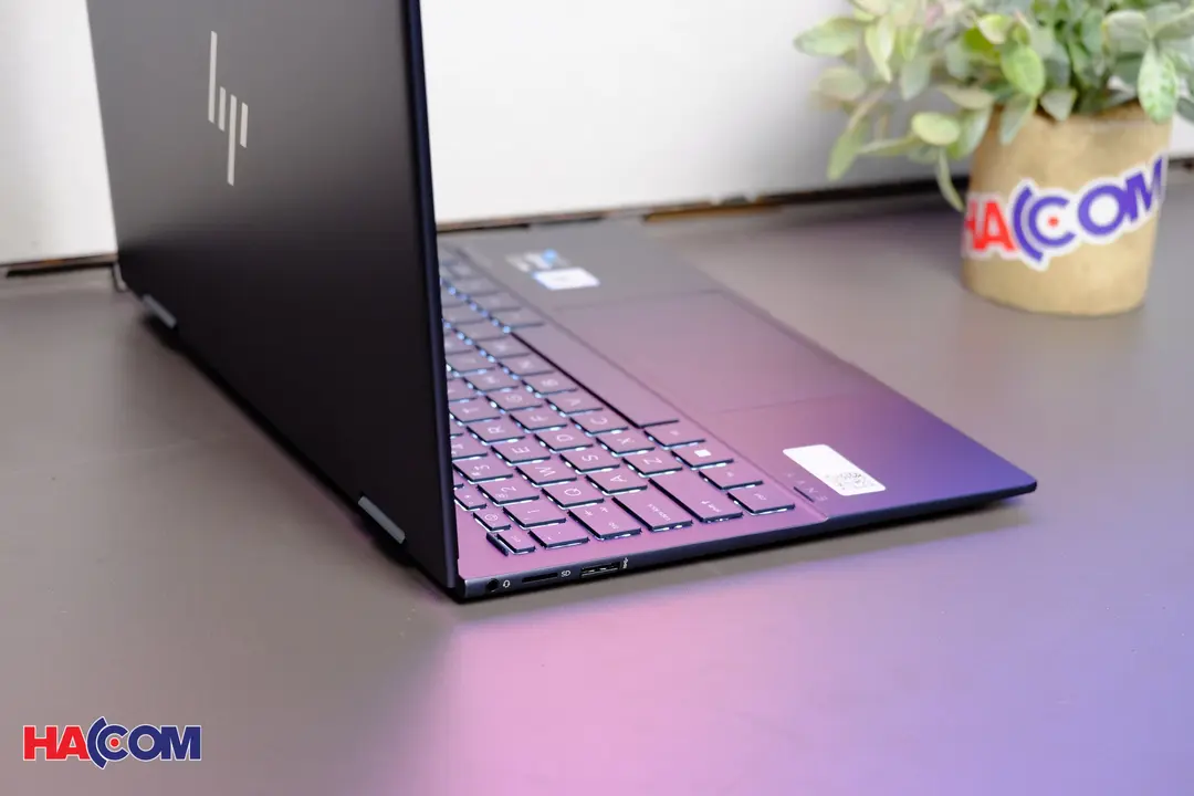 69634_laptop_hp_envy_x360_13_66.jpg 11