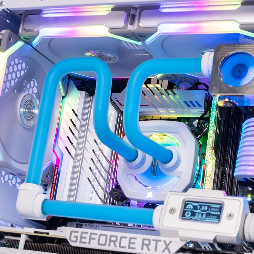 60102_lian_li_pc___o11_dynamic___mini_snow_white_watercooling__8_.jpg 8