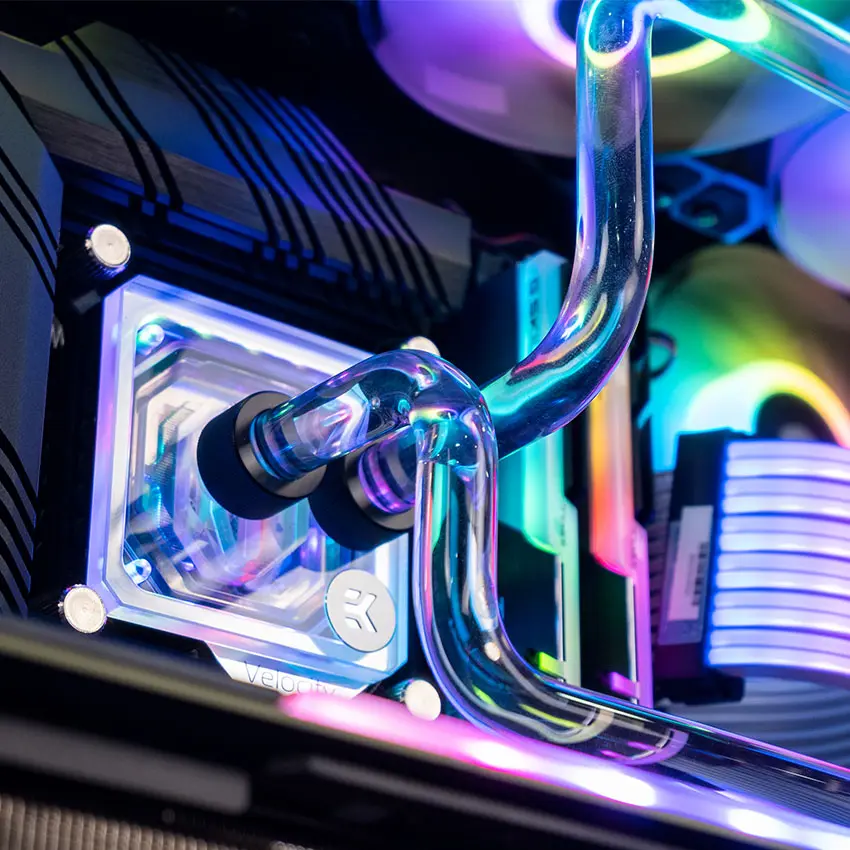 60850_lian_li_pc_o11_dynamic_watercooling__9_.jpg 8