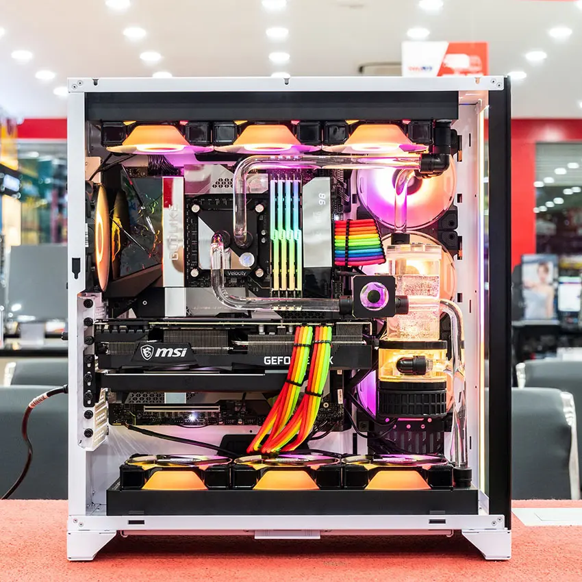 61425_lian_li_o11_dynamic_xl_watercooling_ekwb__6_.jpg 5
