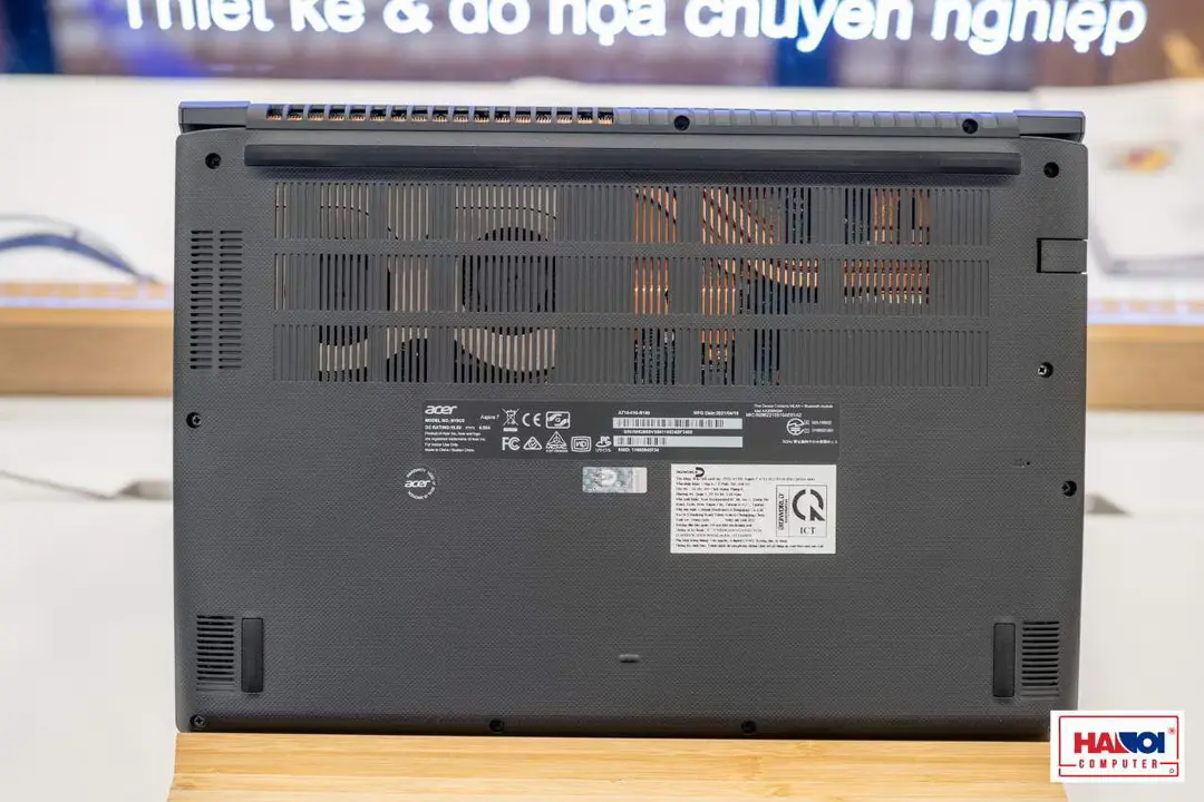 61622_laptop_acer_gaming_aspire_7_a715_42g_10.jpg 11