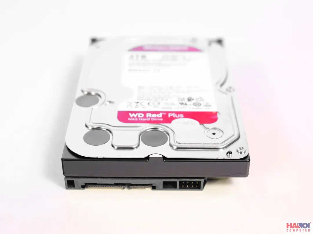 62429_o_cung_hdd_wd_3tb_red_plus_3_5_inch_5400rpm_sata_128mb_cache_wd30efzx_33.JPG 5