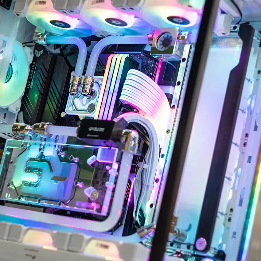 63491_lian_li_o11xl_dynamic__5__watercooling.jpg 4
