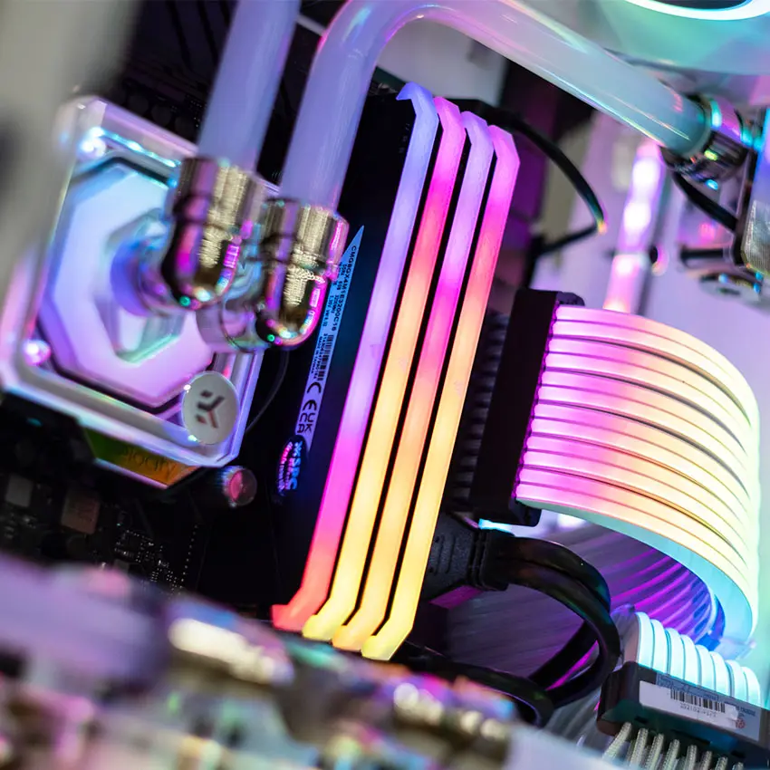 63491_lian_li_o11xl_dynamic__6__watercooling.jpg 5