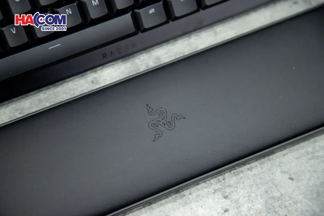 63909_ban_phim_razer_huntsman_v2_tenkeyless_optical_clicky_purple_sw_rz03_03940300_r3m1_08.JPG 10