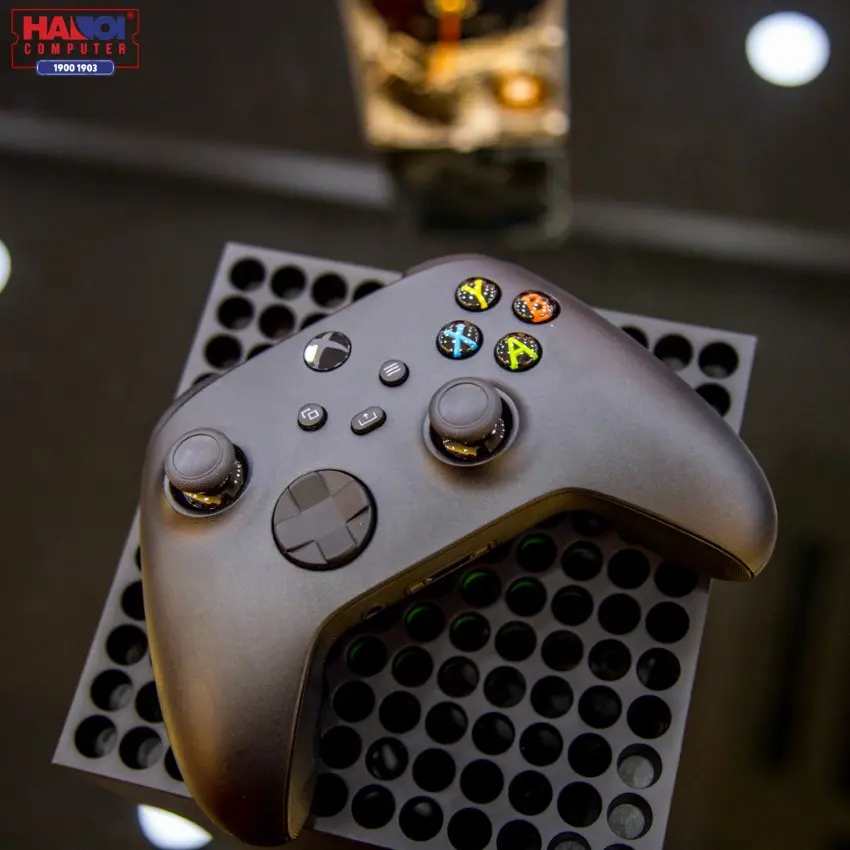 74458_may_choi_game_microsoft_xbox_series_x_1tb_010.jpg 12